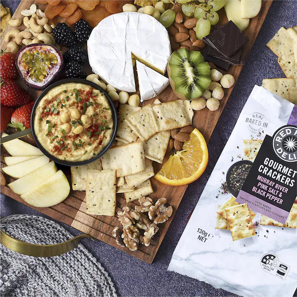 Red Rock Deli Gourmet Crackers Murray River Pink Salt & Black Pepper 130g (EXCLUSIVE)