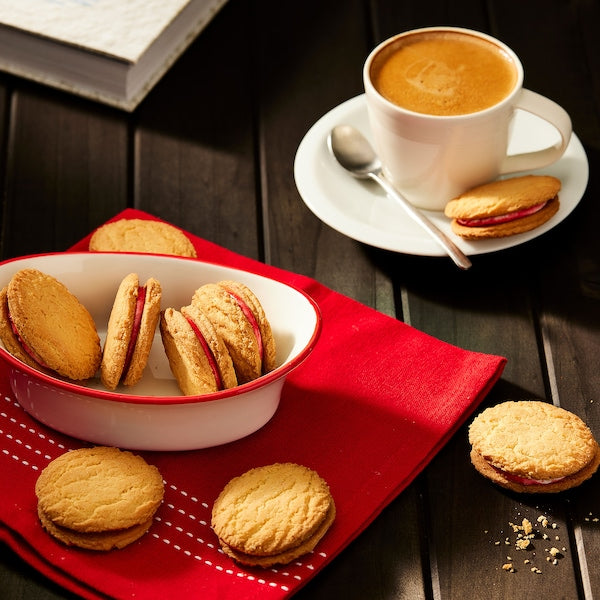 Arnott's Monte Carlo Cream Biscuits 250g(Exclusive)