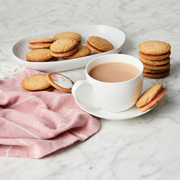 Arnott's Monte Carlo Cream Biscuits 250g(Exclusive)